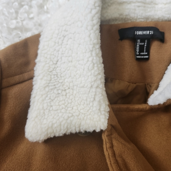 Forever 21 Tan Faux Fur Collar Brown Peacoat L Double Breasted Y2K Fall Winter - Picture 14 of 15